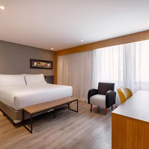 Hotel Parque Anhembi By Ihg, São Paulo